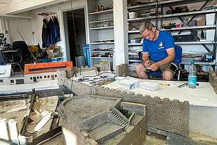 Exklusiver Blick in die Modellbauwerkstatt Exklusiver Blick in die Modellbauwerkstatt